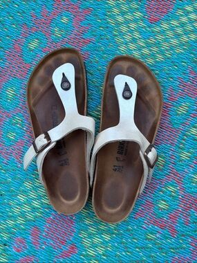 Birkenstock Metallic White Gizeh Thong Sandals